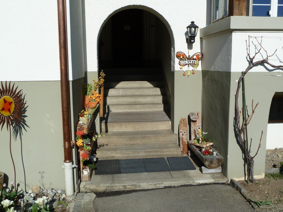 Hotel Restaurant Sunnmatt Aeschi Bei Spiez エクステリア 写真